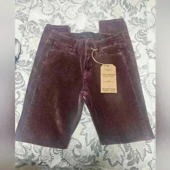 NWT! maroon lucky brand skinny jeans! - Picture 4 of 5